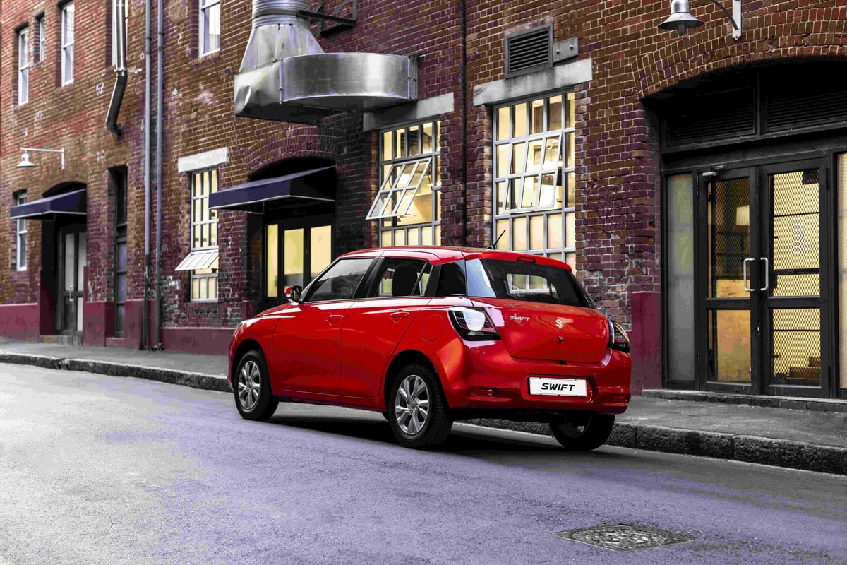 Back - Red Suzuki Swift-124