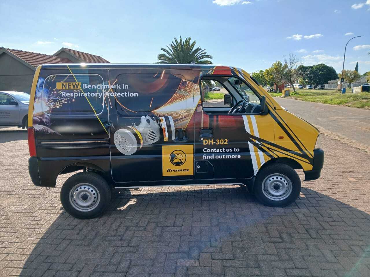 Eeco x Dromex Branding