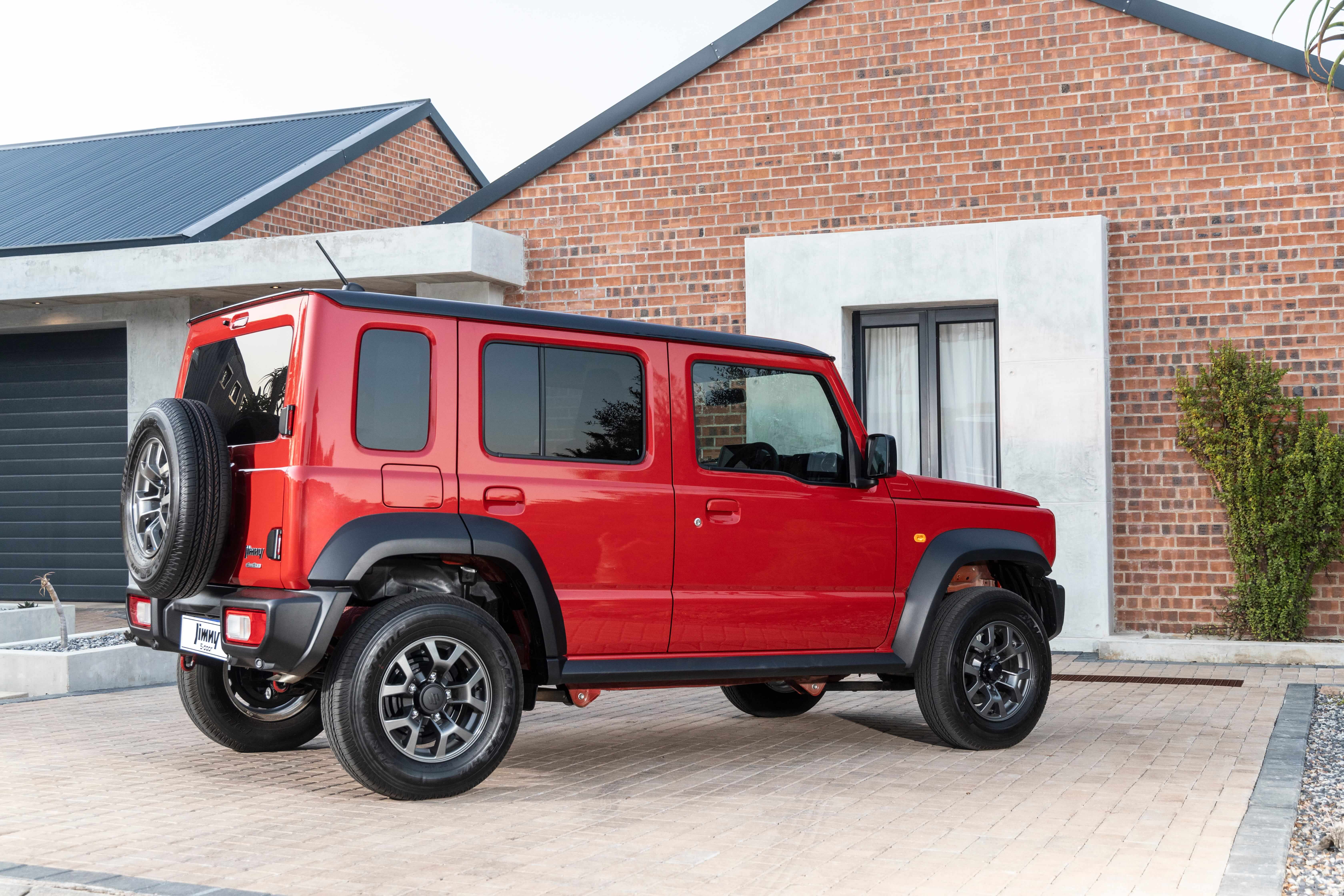 Pic 4 - Jimny-1