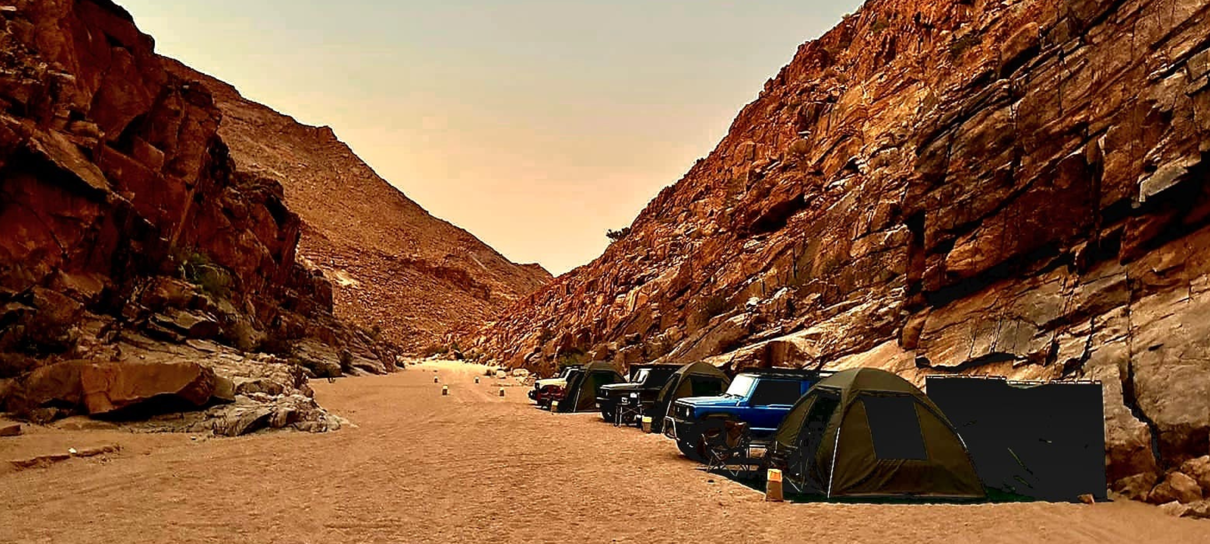 Suzuki Safari slider images